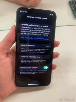 Na predaj iPhone X - 256 GB - 5