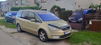 Ford Galaxy - 5
