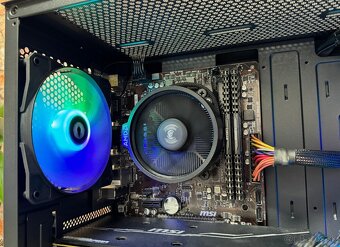 Ryzen 5 1600 AF\16GB\RX 5700\SSD\620W Zdroj - 5