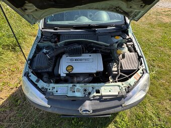 Opel Corsa C 1.4 16V 66kw - 5
