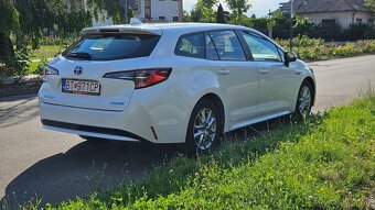 Toyota Corolla 1,8 Hybrid E-Cvt kombi 75000km kúpené SK DPH - 5