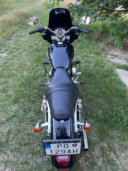 Harley Davidson XL1200C Sportster Custom - 5