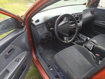 Rozpredám Kia rio - 5