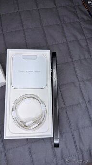 Apple iPhone 15 Pro Max – 256 GB – Black Titanium - 5