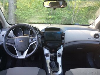 Cruze 1.8 104kw ročník 2011 - 5