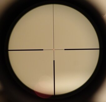 Guľovnica BLASER R93 LUXUS Holz s optikou Leica, Zeiss čb - 5