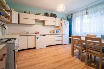 Na predaj: Rodinný dom Daletice s veľkým pozemkom, blízko Pr - 5