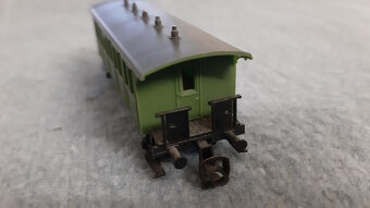 Vláčiky - osobný vozeň Zeuke TT s plošinami - 5