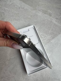 iPhone 15 Pro Max 256GB, bielá + Christian Dior puzdro - 5