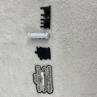 Anime One piece pripináčiki. Going marry, Luffy, žralok - 5