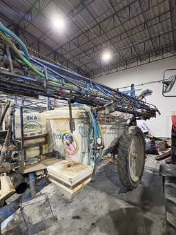 Predam postrekovac Agrio Napa 2500/18 - 5