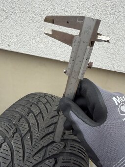 Zimné pneumatiky Nokian 235/60 R18 - 5