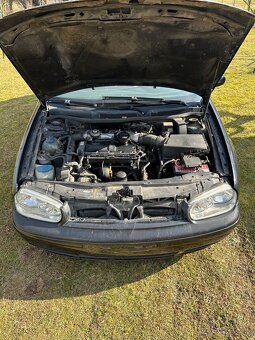Rozpredam VW GOLF 4 1.9 TDI 74kw AXR - 5