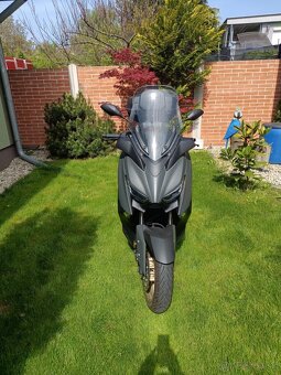 Skuterr Yamaha X MAX- Tech Max - 5