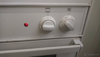 Predám elektrickú rúru Mora používanú, zachovalú - 5