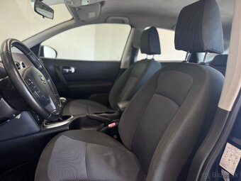 Nissan Qashqai 1.6i Visia 4x2 - 5