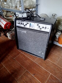 Behringer Blue Devil GX112. - 5