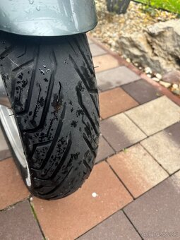 Suzuki Burgman AN400 - 5