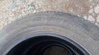 205/60r16 92H  Vredestein  zimne Continental zimne - 5