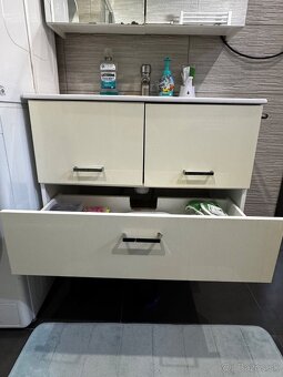 Kúpeľňový set s umývadlom - 5