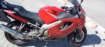 Honda CBR 600f - 5
