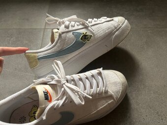 Tenisky Nike, 39 - 5