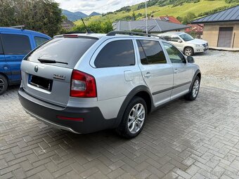 Škoda Octavia SCOUT 2.0 TDI DSG 103 kW 4x4 - 5