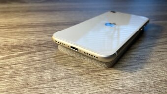 iPhone SE 2022 128 GB - 5