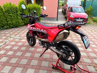 Predám GASGAS SM 700 - 5