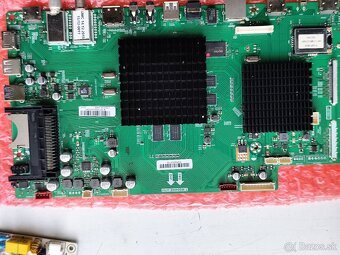 Náhradne diely do TV Main Board - 5