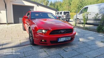 FORD MUSTANG 3.7 PREMIUM AUTOMAT KOURZ - 5