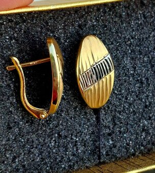 Zlate nausnice vrubkovane - 5