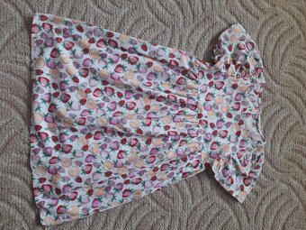 Krásne dievčenské šaty, veľkosť 140 - 5