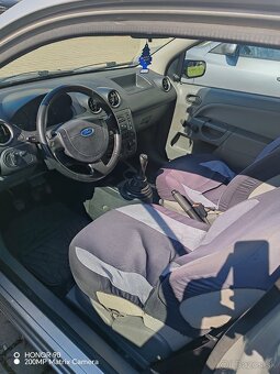 Predám ford fiesta 1.3 51 - 5