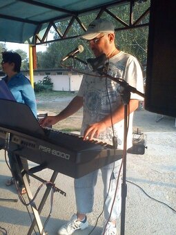 Živa hudba,aj sám zabávač - 5