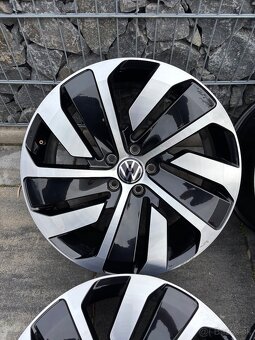 ✅ 5x112 r19 Montevideo arteon Passat b8 - 5