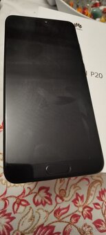 Predám Huawei P20 4/128 dual sim. Google - 5