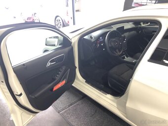 Mercedes A - 5