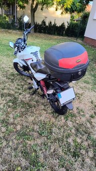Honda CB125F - 5