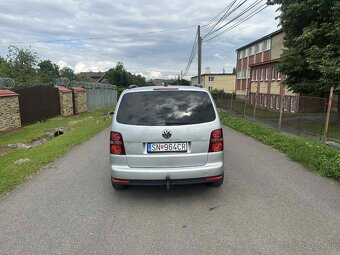 Predám Volkswagen Touran 1.9 TDI DSG - 5