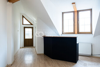 PRENÁJOM PRIESTOROV NA DOMINIKÁNSKOM NÁMESTÍ V KOŠICIACH - 5