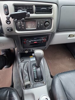 Mitsubishi pajero sport 3.0 v6 lpg - 5