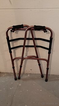 Skladacie chodítko - 5