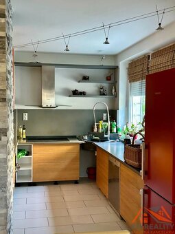 Rodinný dom s krytou terasou Komárno - 5