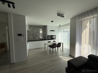 4i. byt, radová zástavba, záhrada, novostavba - 5
