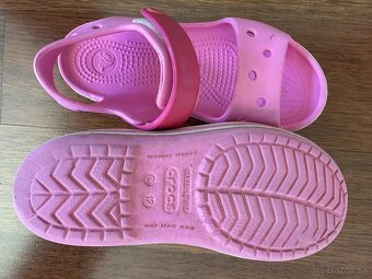 Dievcenske sandale znacky CROCS, velkost 29-30 (C12) - 5