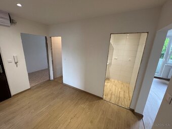 NA PREDAJ: Moderný 2-izbový byt po kompletnej rekonštrukcii - 5