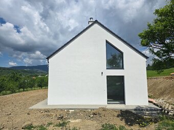 Novostavba päťizbového rodinného domu s pozemkom 700 m - 5