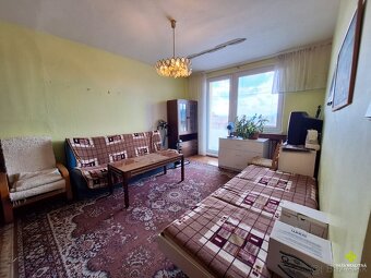 Veľkometrážny 3,5 izbový byt Prievidza Ul. Clementisa - 5