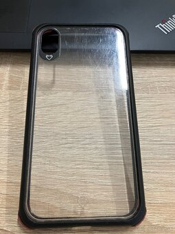 Predám IPhone RX - 5